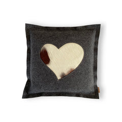 Kuhfell Kissen " Herzerl " 42 x 42 cm, Landhaus Kissen