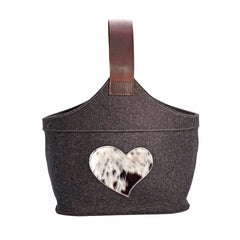 Kaminholztasche aus Filz mit Kuhfell-Herz